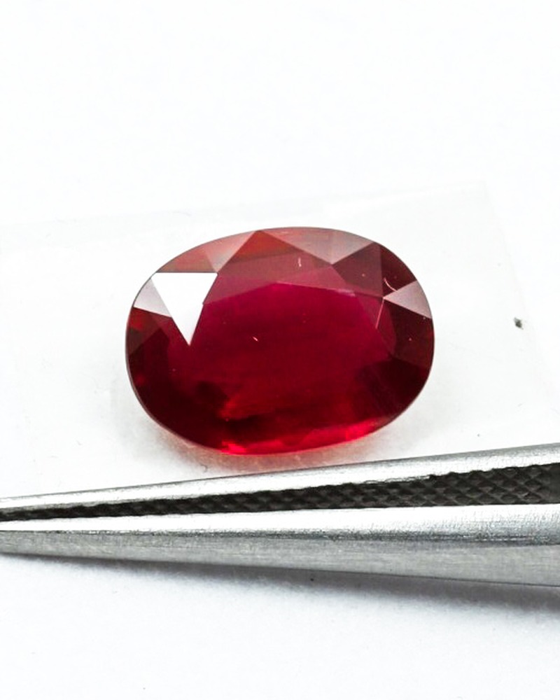 3.05ct Vivid Red Ruby · Oval Cut